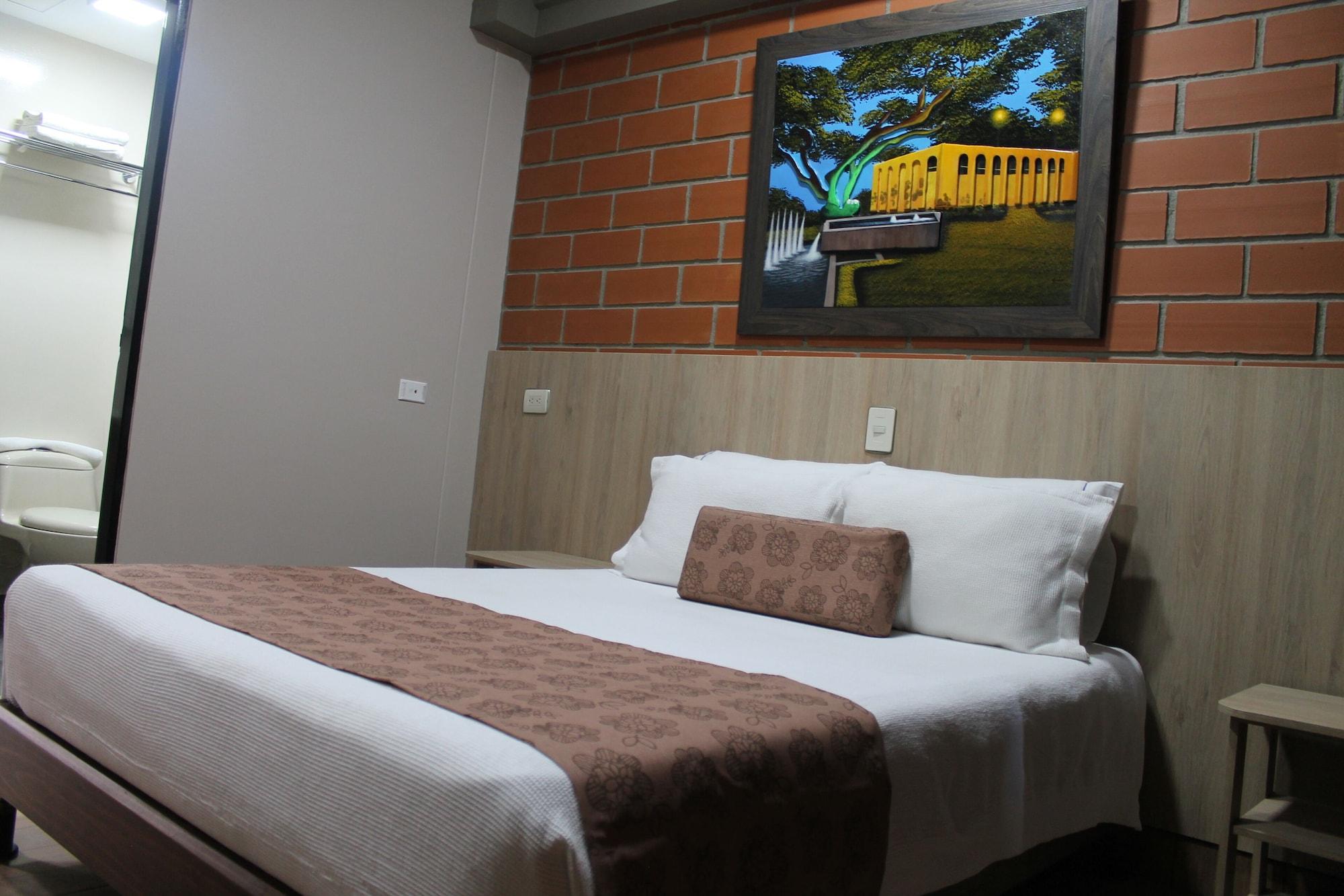 Hotel Provenza Garden Меделин Екстериор снимка