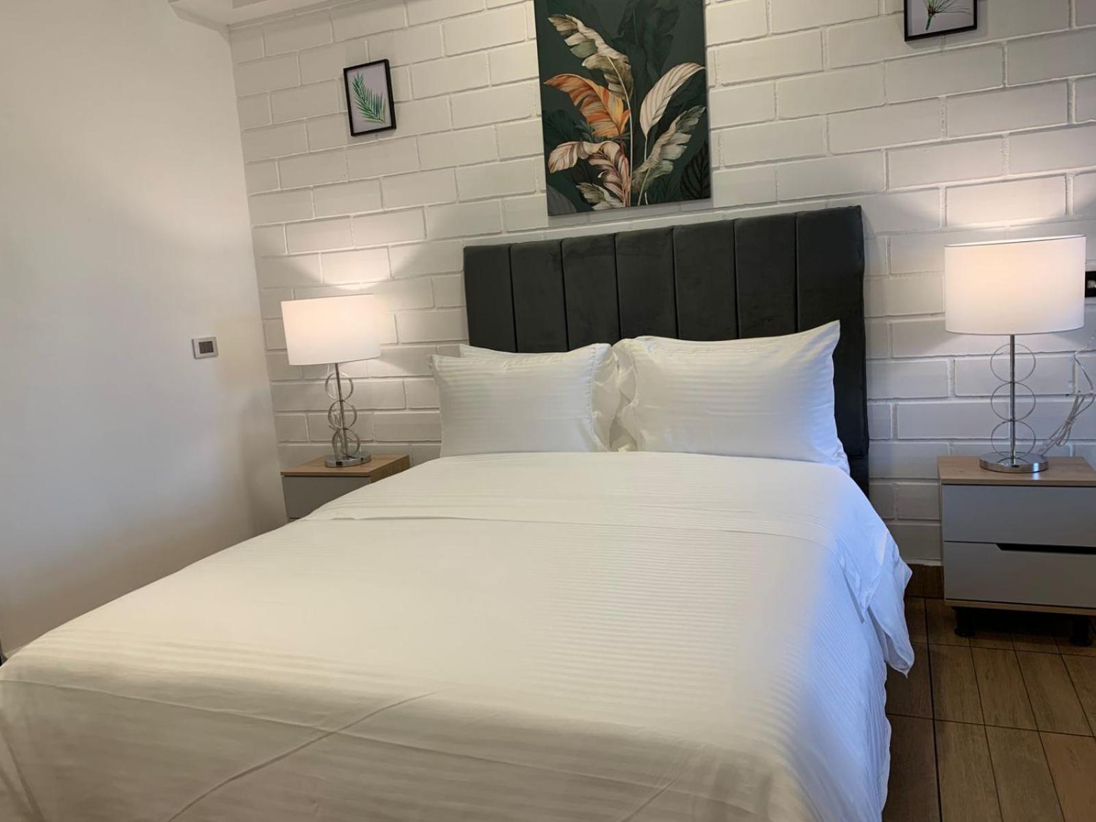 Hotel Provenza Garden Меделин Екстериор снимка
