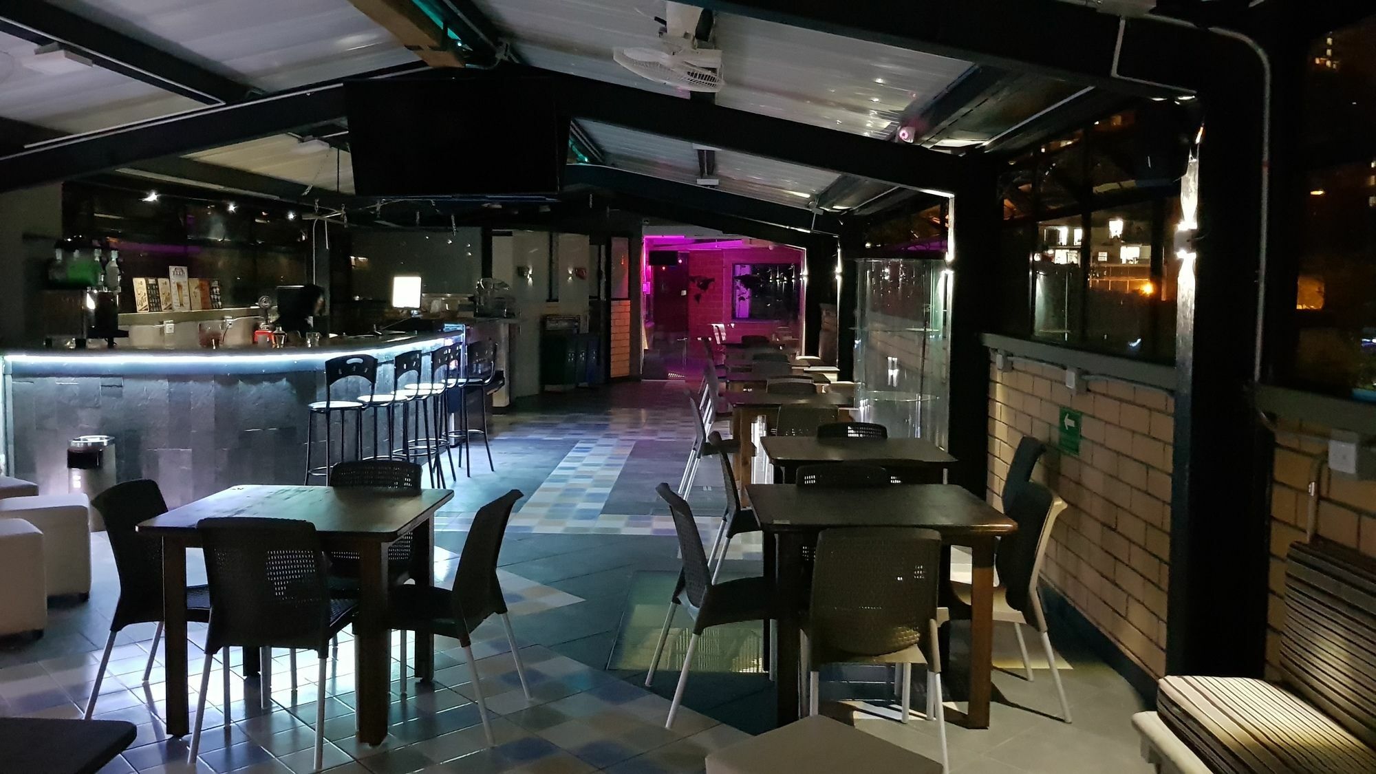 Hotel Provenza Garden Меделин Екстериор снимка